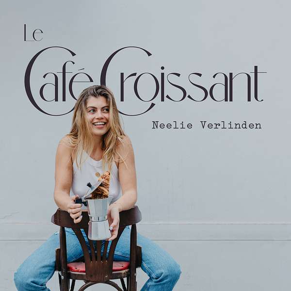 Le Café Croissant Podcast Artwork Image